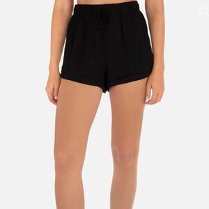 BECKY BEACH SHORT